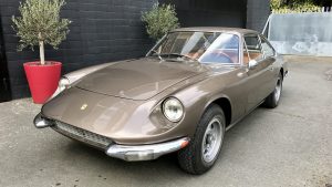 Ferrari 365 GT 2+2