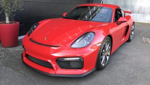 Porsche Cayman GT4